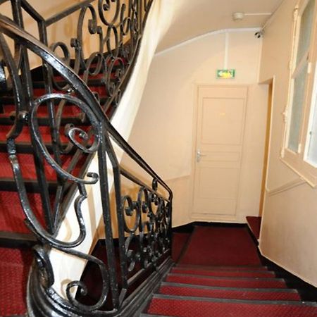 Sully Hotel Париж Екстериор снимка
