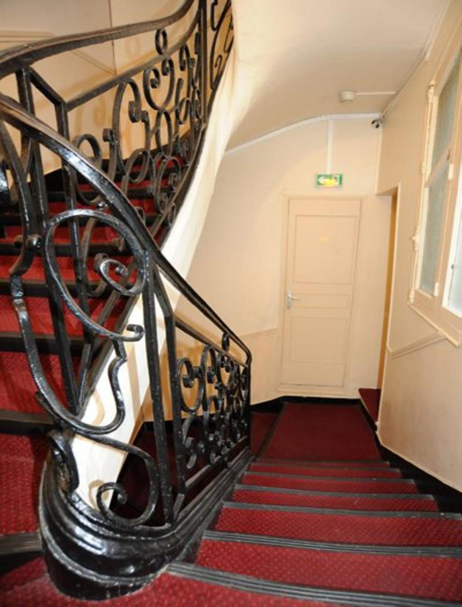 Sully Hotel Париж Екстериор снимка